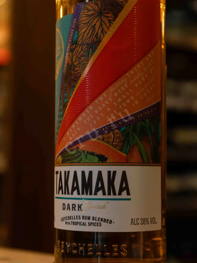 В магазине Крю Профи Takamaka Dark Spiced Seychelles Series 0.7 л