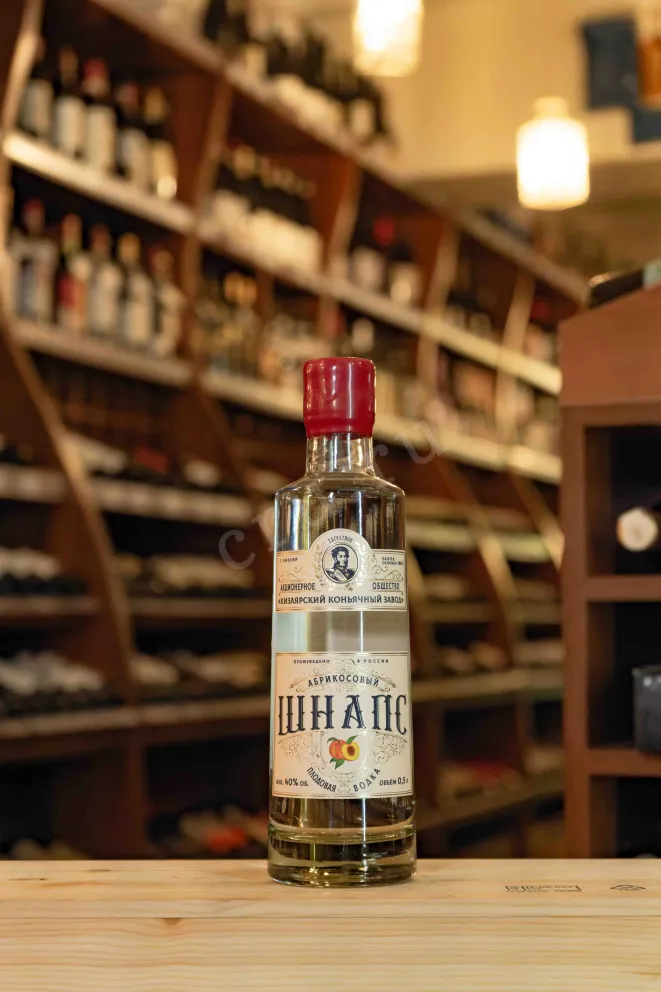 В магазине Крю Профи Schnaps Apricot 0.5 л