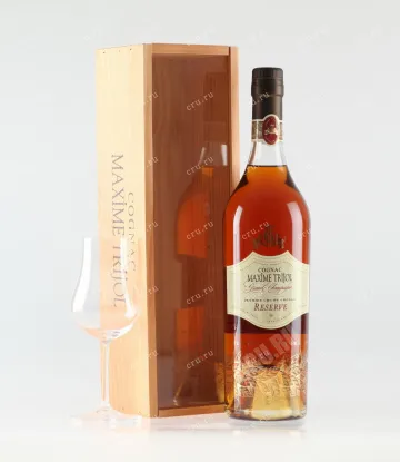 Коньяк Maxime Trijol Reserve  0.7 л