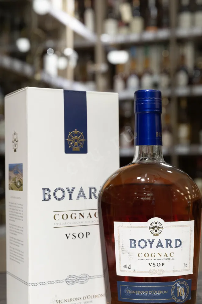 В магазине Крю Профи Boyard VSOP in gidt box 0.7 л