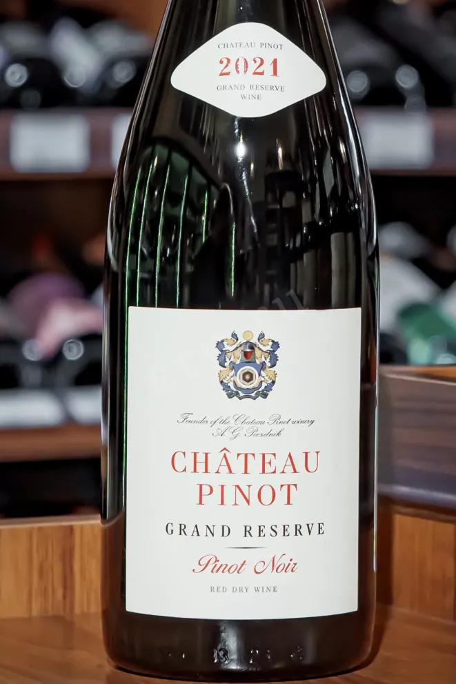 В магазине Крю Профи  Chateau Pinot Grand Reserve Pinot Noir 2021 0.75 л