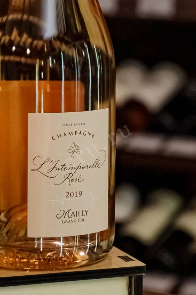 В магазине Крю Профи Mailly Grand Cru L’Intemporelle Rose in gift box 2019 0.75 л