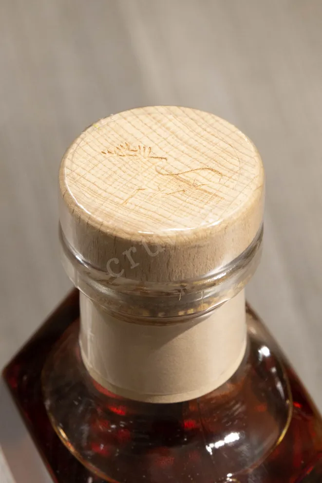 Пробка Hine Rare VSOP in gift box 0.7 л