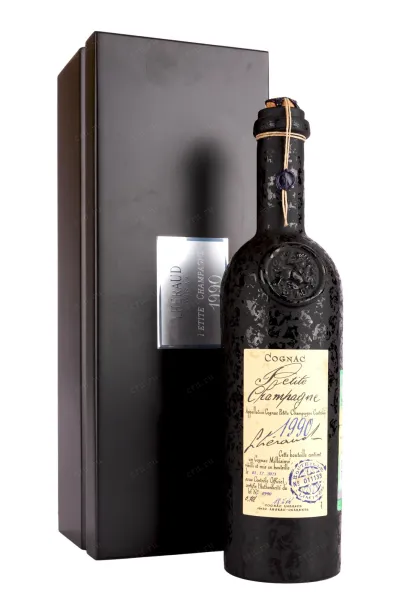 Коньяк Lheraud Petite Champagne wooden box 1990 0.7 л