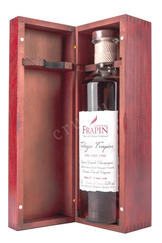 В деревянной коробке Frapin Trilogie Grand Champagne 1986-88-90 in wooden box 0.7 л