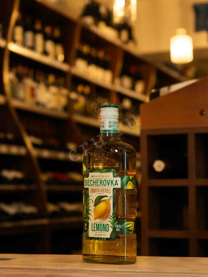 В магазине Крю Профи Becherovka Lemond 0.5 л