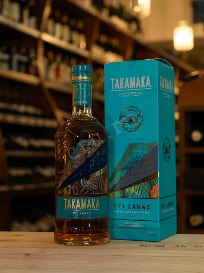 В магазине Крю Профи Takamaka Pti Lakaz in gift box 0.7 л
