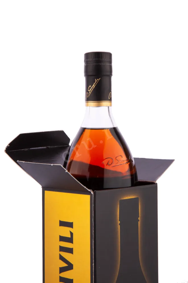 Коньяк Сараджишвили ВСОП в подарочной упаковке  0.5 л