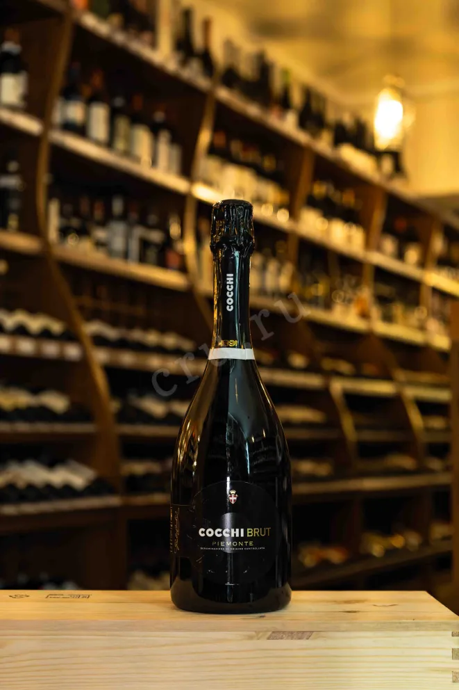 В магазине Крю Профи Cocchi Brut Piemonte DOC 0.75 л