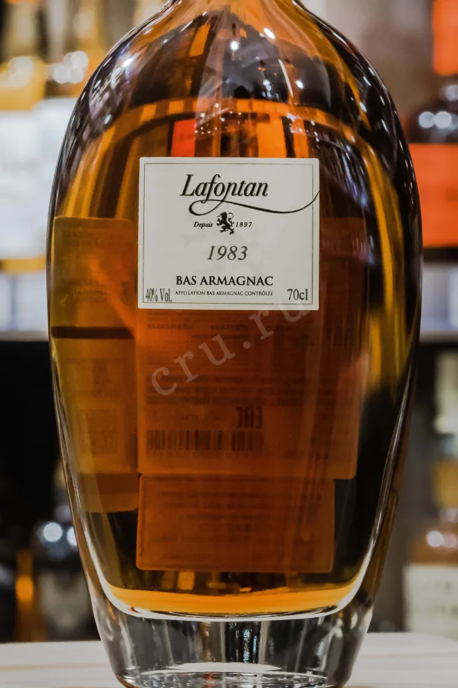 В магазине Крю Профи Lafontan 1983 0.7 л