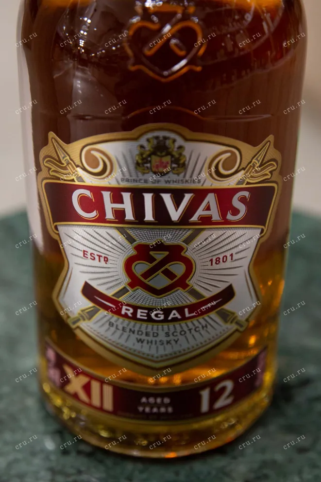 В магазине Крю Профи Chivas Regal 12 years in gift box 0.7 л