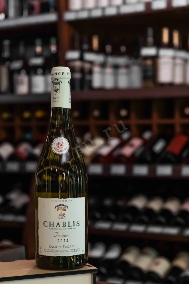 В магазине Крю Профи Dampt Freres Tradition Chablis AOC 2022 0.75 л