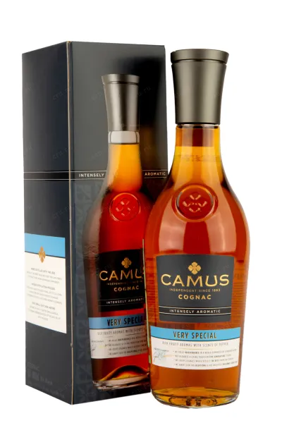 Коньяк Camus Very Special  0.5 л