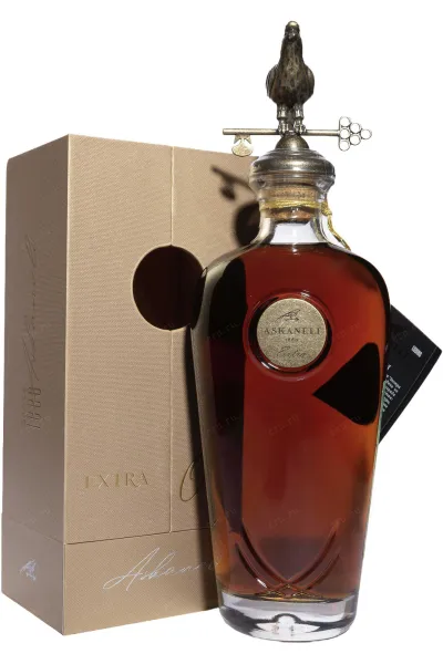 Коньяк Асканели Экстра Олд 10 лет в подарочной упаковке 2013 0.7 л