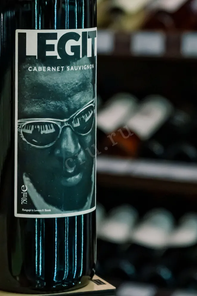 В магазине Крю Профи Legit Cabernet Sauvignon 2018 0.75 л
