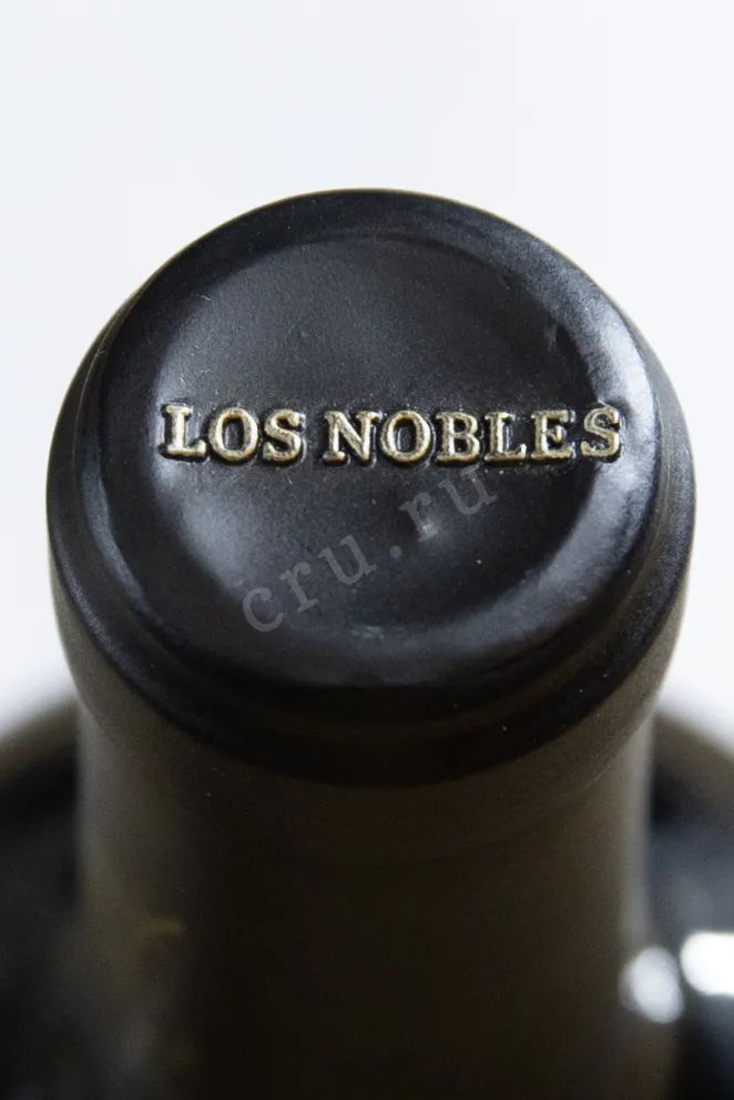Пробка Luigi Bosca Malbec Verdot Finca Los Nobles 2020 0.75 л