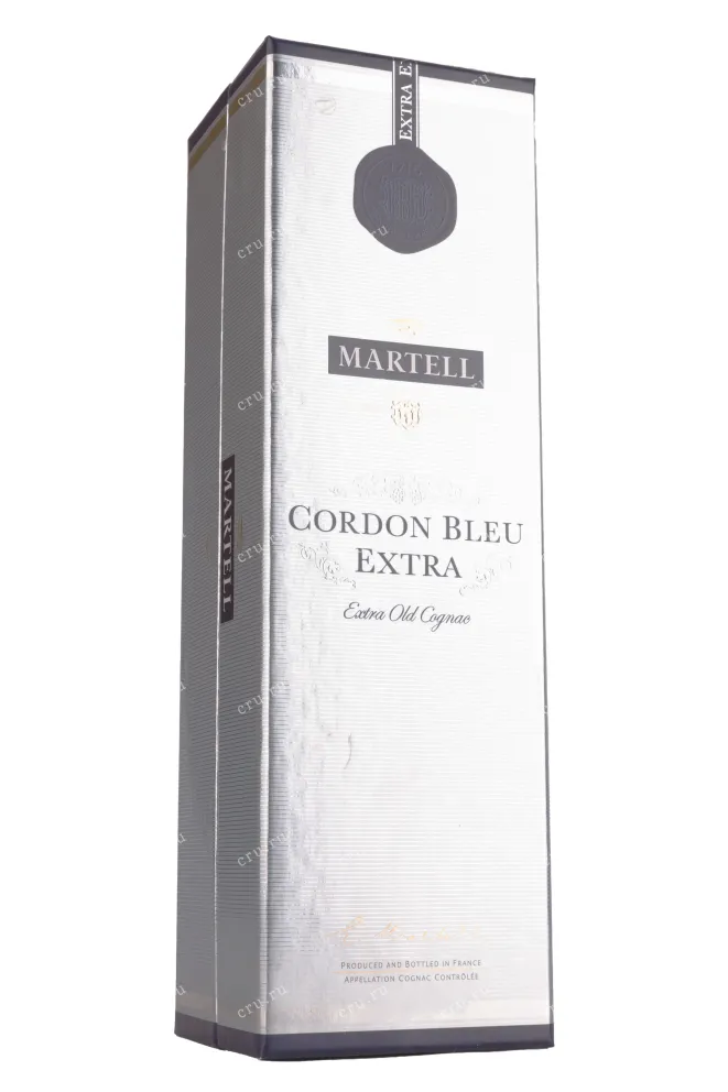 Коньяк Martell Cordon Blue in gift box  0.7 л
