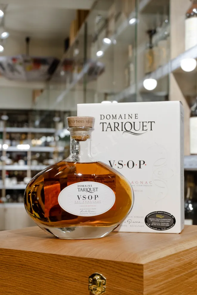 В магазине Крю Профи Chateau du Tariquet VSOP Classic in carafe 0.7 л