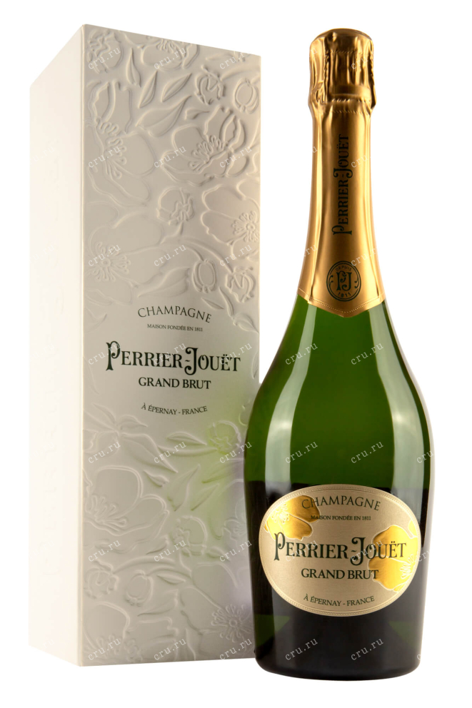 Шампанское Perrier-Jouet Grand Brut in gift box  0.75 л