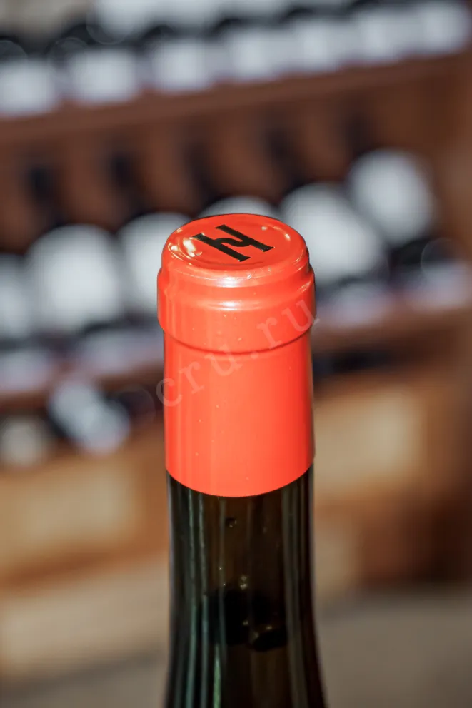 Пробка Nikolaev & Sons Riesling 2023 0.75 л