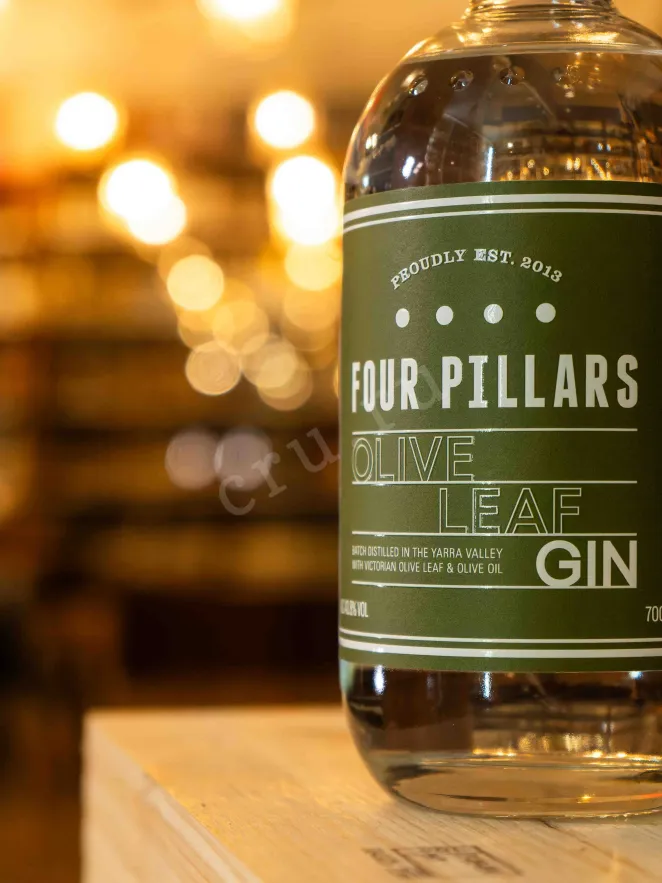 В магазине Крю Профи Four Pillars Olive Leaf 0.7 л