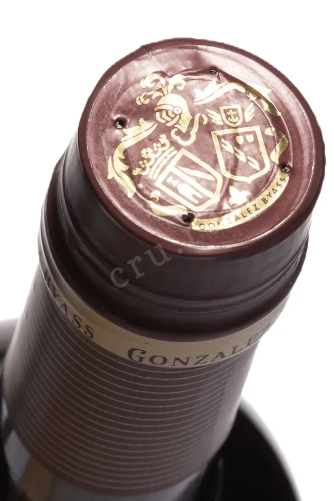Пробка Gonzalez Byass Alfonso Oloroso Seco DO 2014 0.75 л