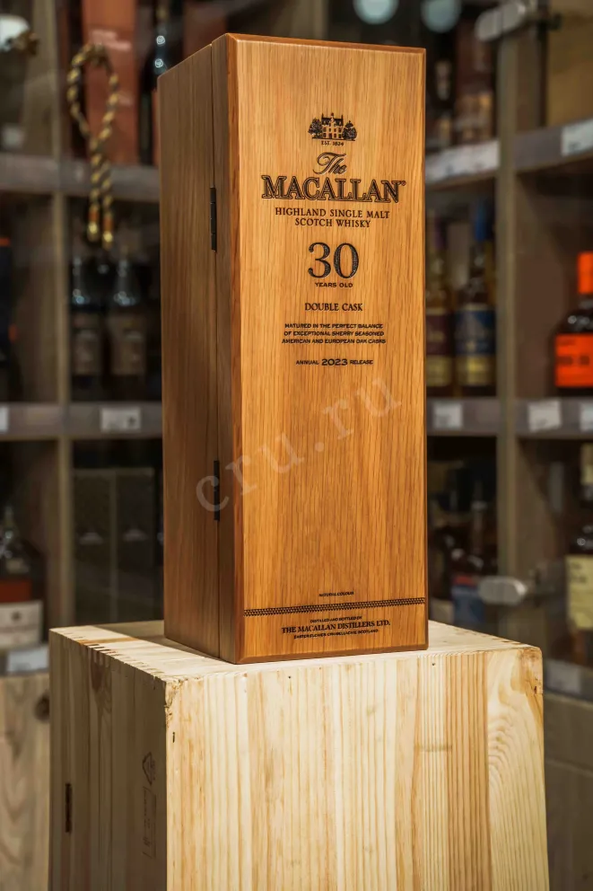 В магазине Крю Профи Macallan Double Cask 30 years in wooden box 0.7 л
