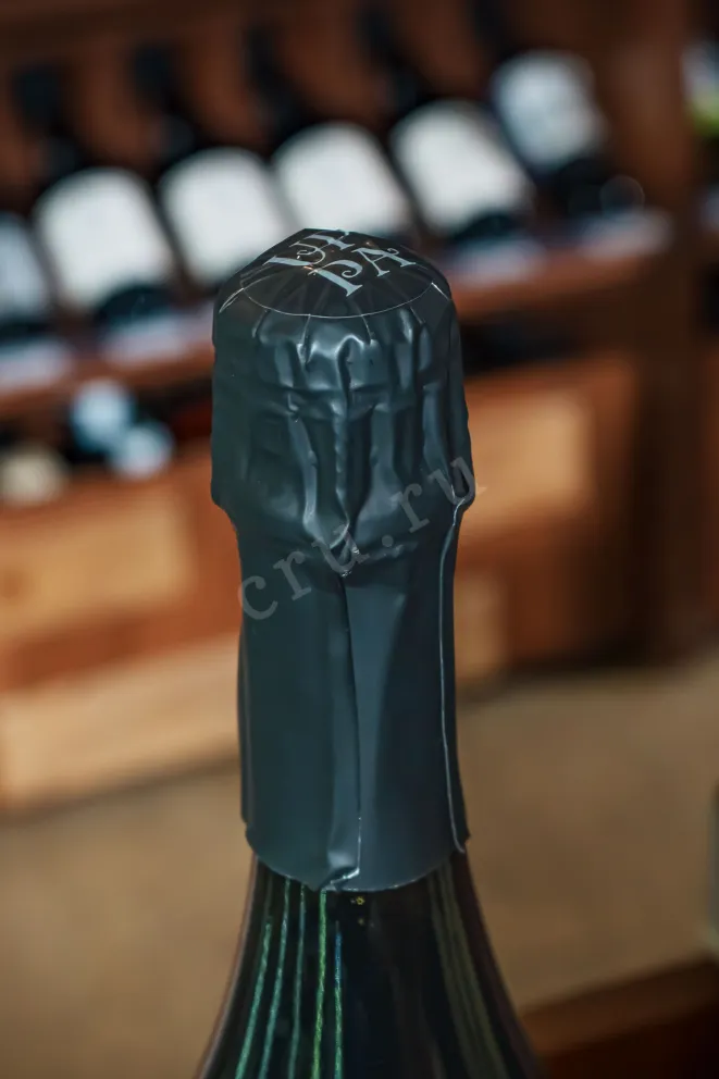 Пробка Pavel Shvets Pinot Noir Organic 2022 0.75 л