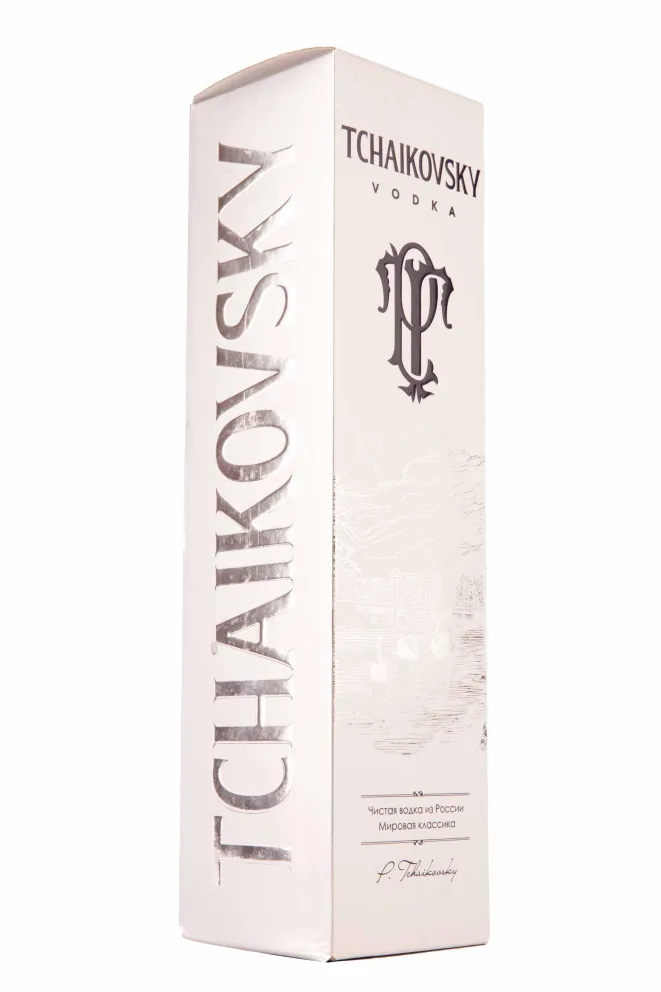 Подарочная коробка Tchaikovsky in gift box 0.7 л