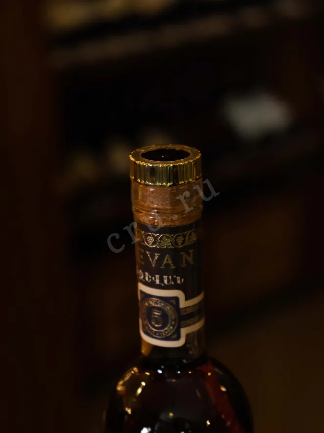 Пробка Ijevan 5 years in box 0.5 л