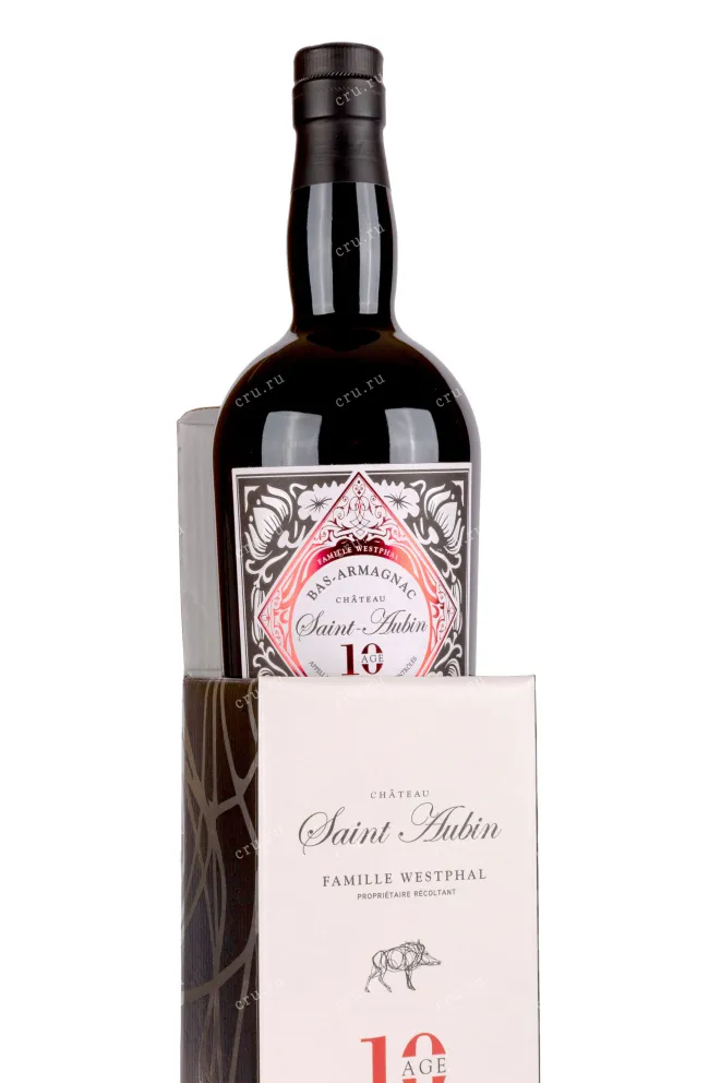 В подарочной коробке Saint Aubin 10 age Bas-Armagnac gift box 2013 0.7 л
