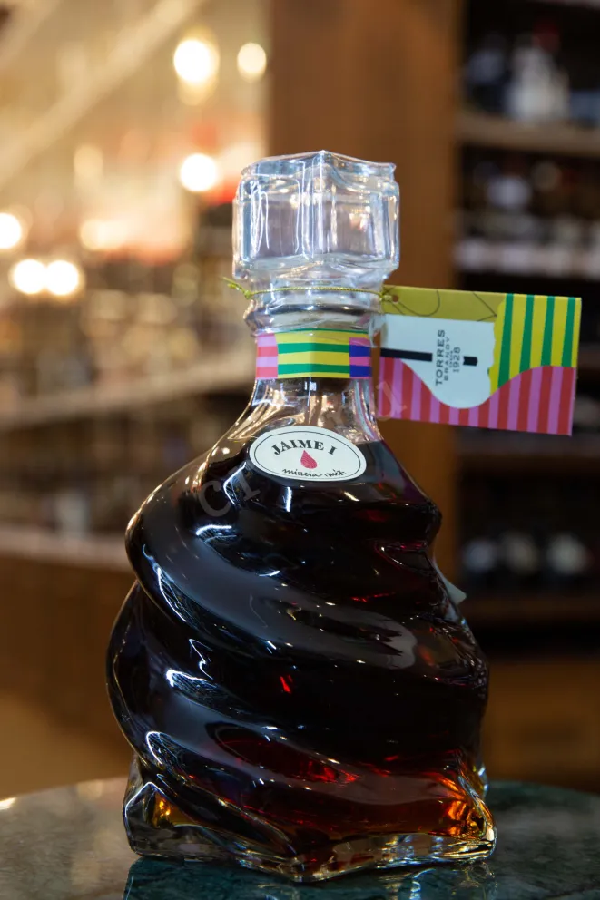 В магазине Крю Профи Torres Jaime I in gift box 0.7 л