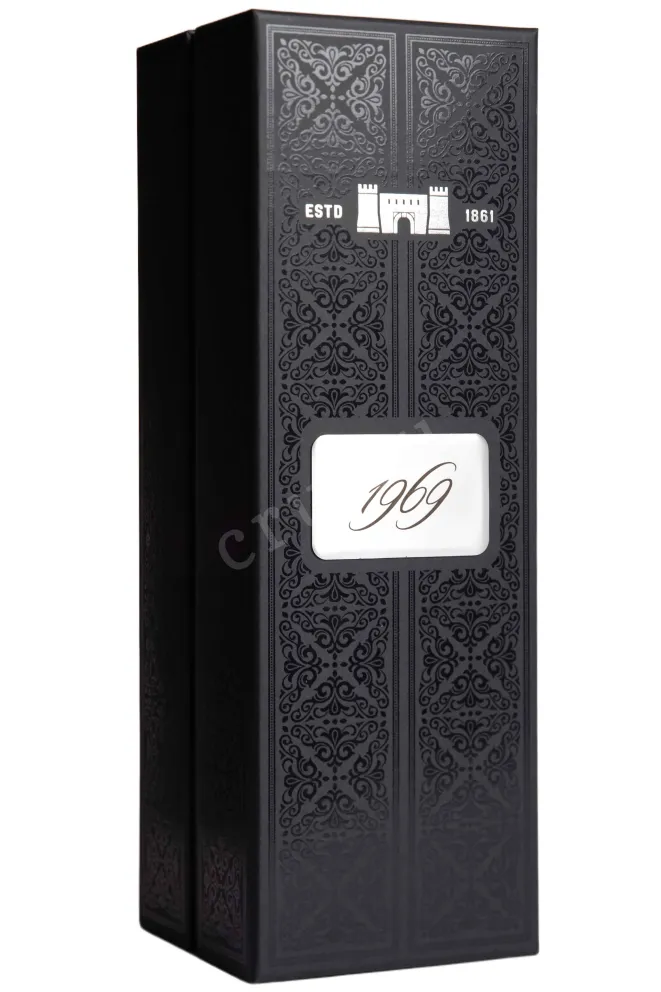 Подарочная коробка Derbend Vintage in gift box 1969 0.7 л