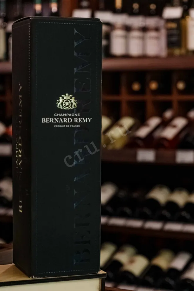 В магазине Крю Профи Bernard Remy Grand Cru with gift box 2015 0.75 л