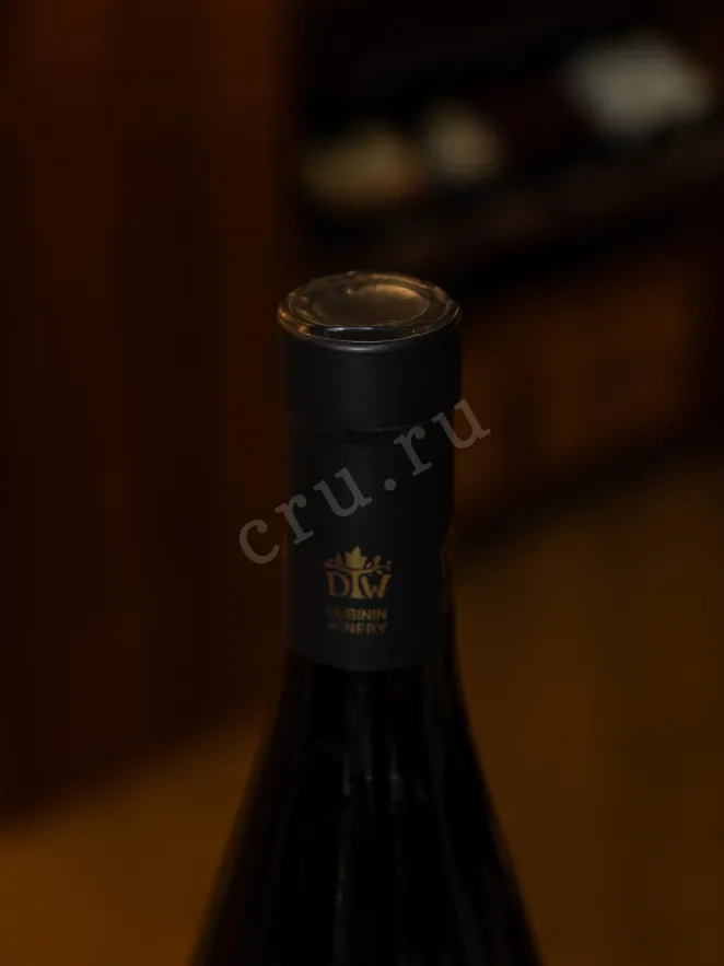 Пробка Dubinin Winery Riesling 2022 0.75 л