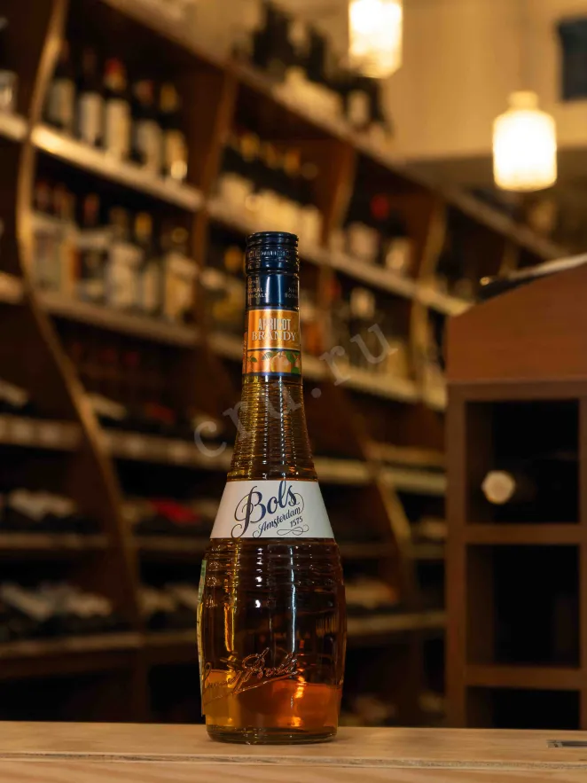 В магазине Крю Профи Bols Apricot Brandy 0.7 л