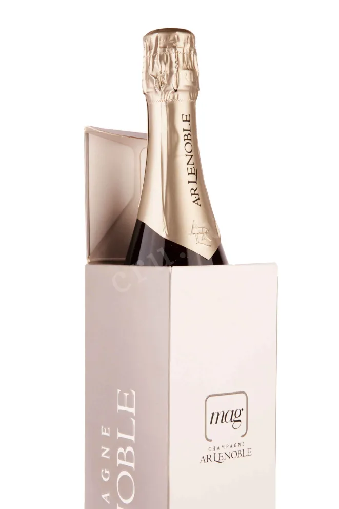 В подарочной коробке AR Lenoble Extra Brut Intense gift box 2018 0.75 л