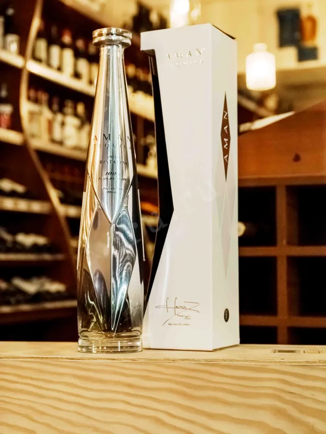 В магазине Крю Профи Aman Cristalino Anejo in gift box 0.7 л