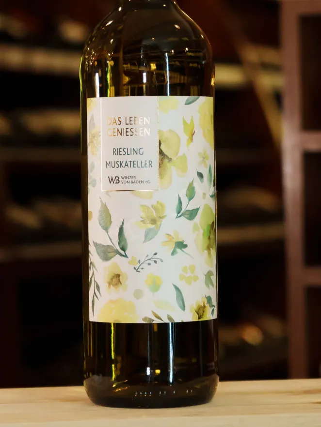 В магазине Крю Профи Winzer Von Baden Das Leben Geniessen Riesling Muskateller 2023 0.75 л