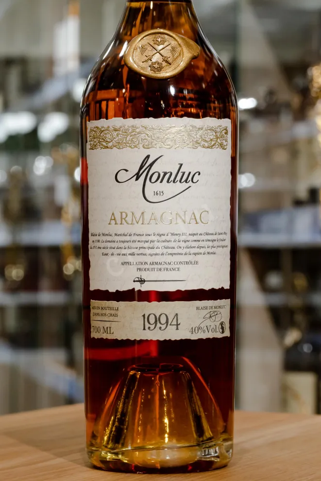 В магазине Крю Профи Monluc 1994 0.7 л