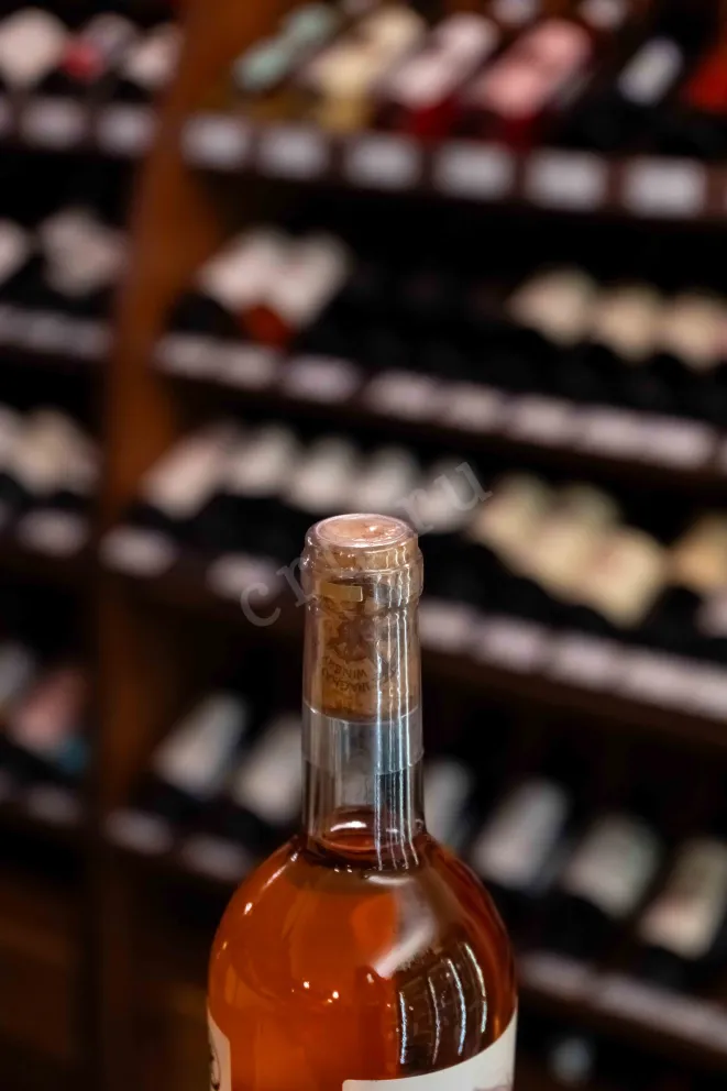 Пробка Jraghatspanyan Rose 2019 0.75 л