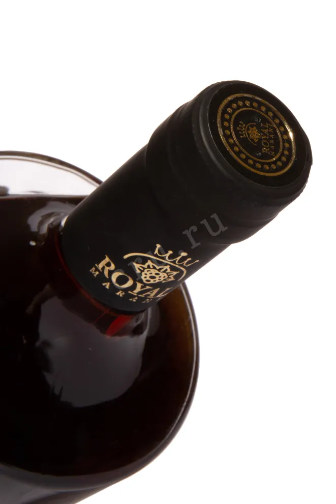 Пробка Royal Marani 7 Years 2015 0.5 л