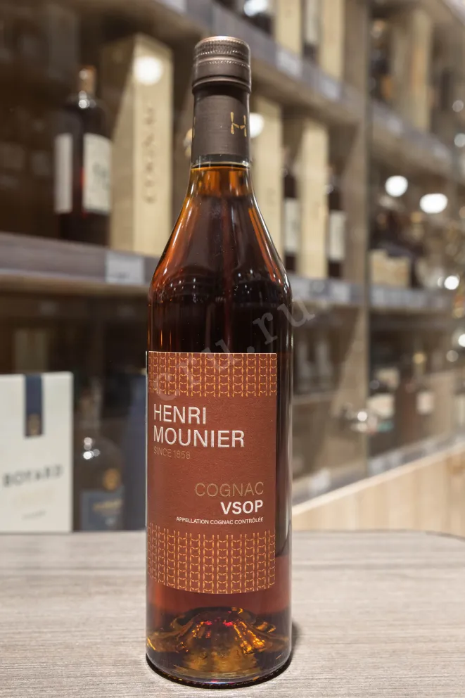В магазине Крю Профи Henri Mounier VSOP in gift box 2017 0.7 л