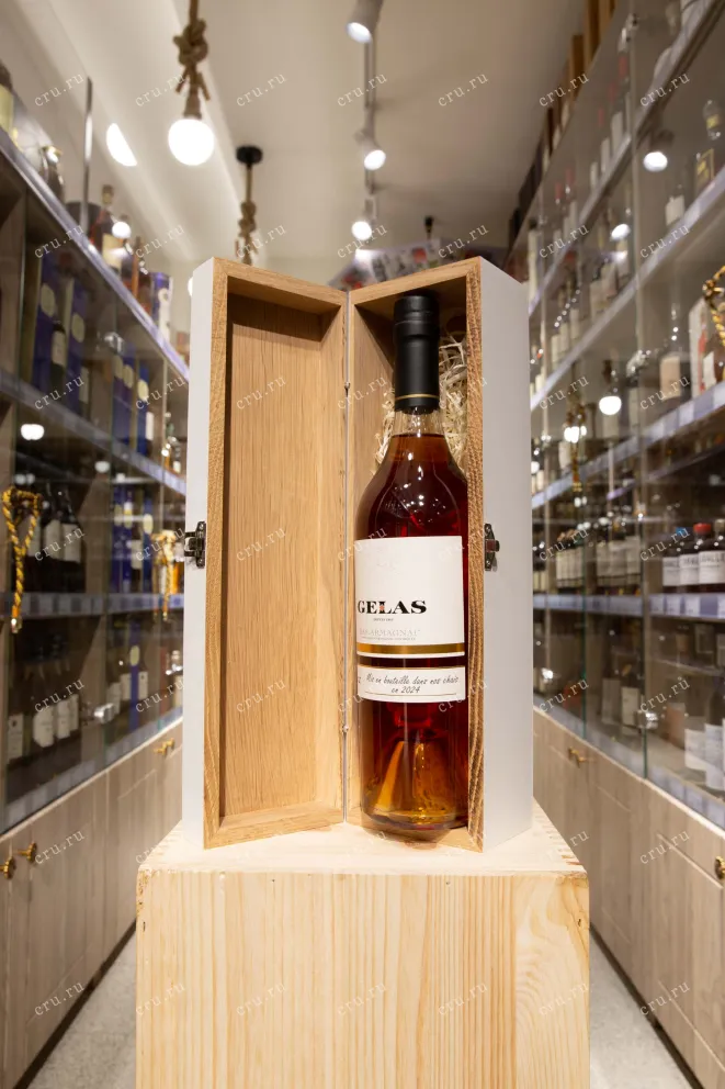 В магазине Крю Профи Gelas Bas Armagnac in gift box 2001 0.7 л