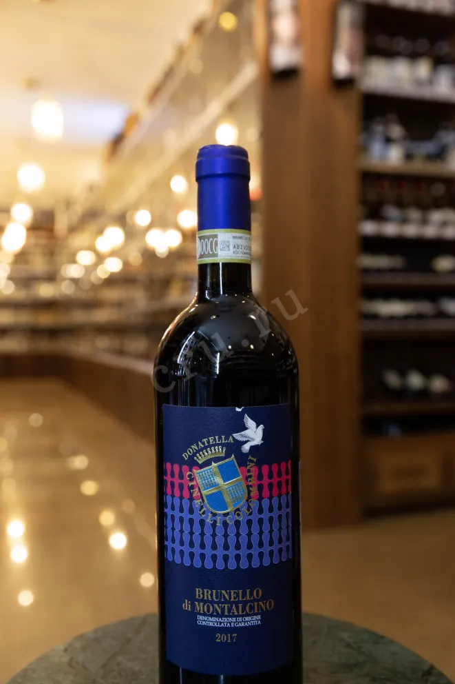 В магазине Крю Профи Donatella Cinelli Colombini Brunello di Montalchino 2017 0.75 л