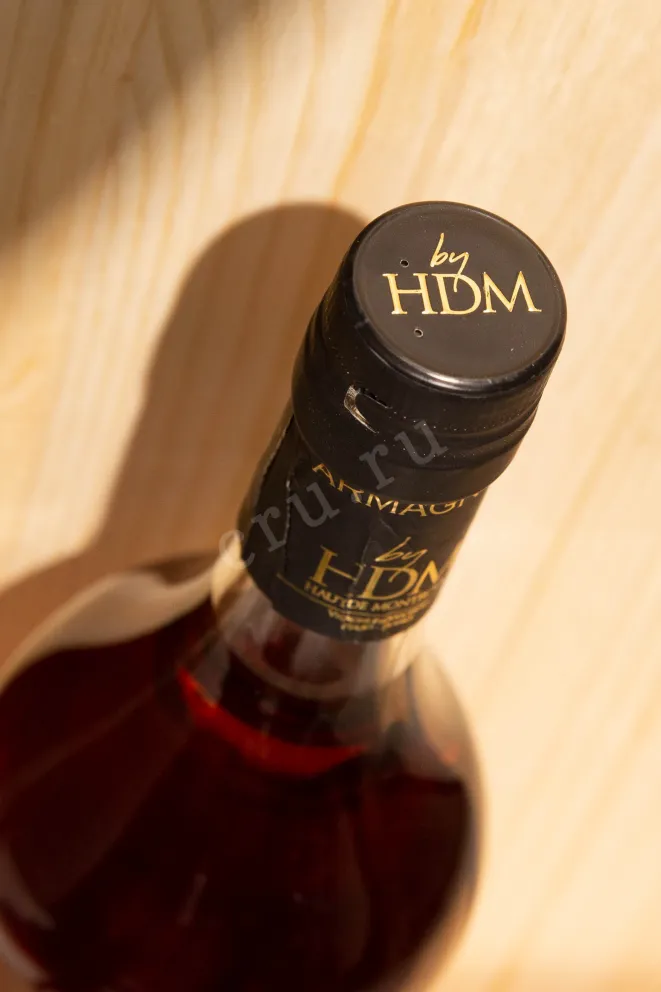 Пробка De Pontiac Bas-Armagnac in wooden box 1980 0.7 л