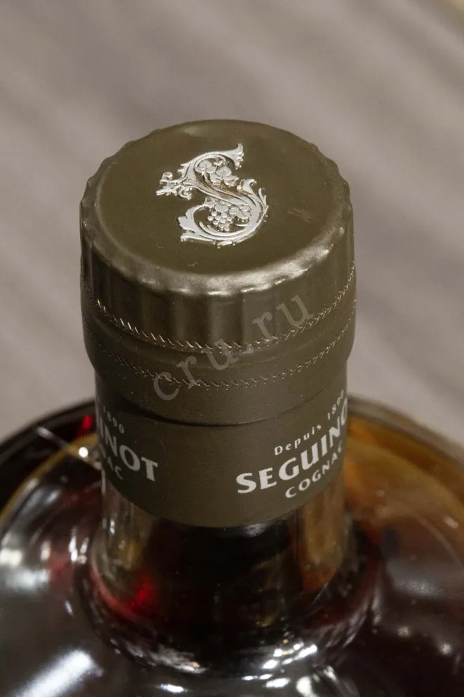 Пробка Seguinot VSOP 6 years carafe 0.7 л