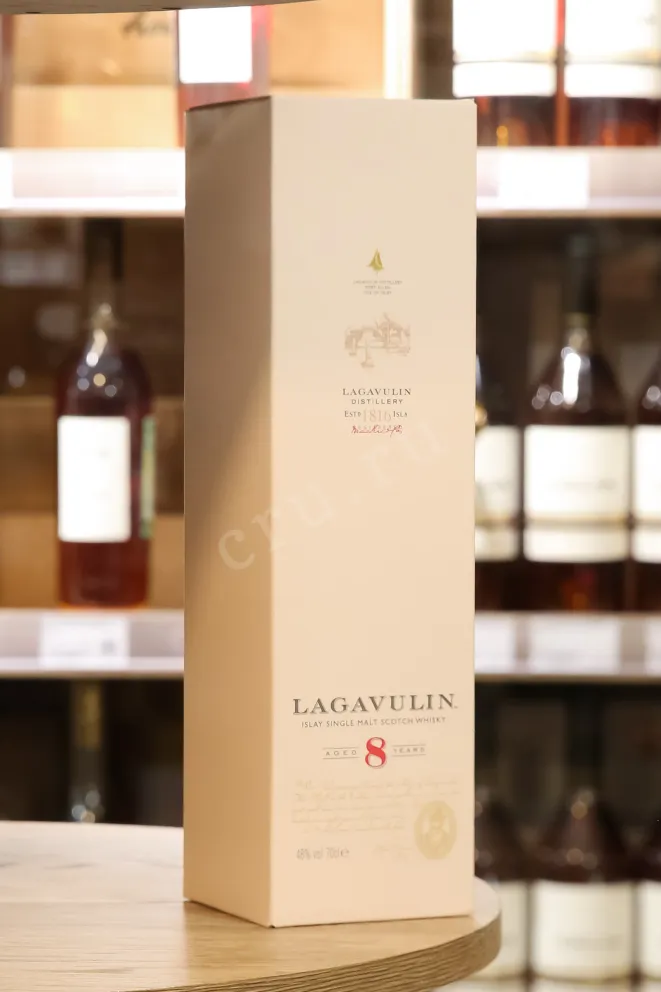 В магазине Крю Профи Lagavulin 8 Years gift box 0.7 л