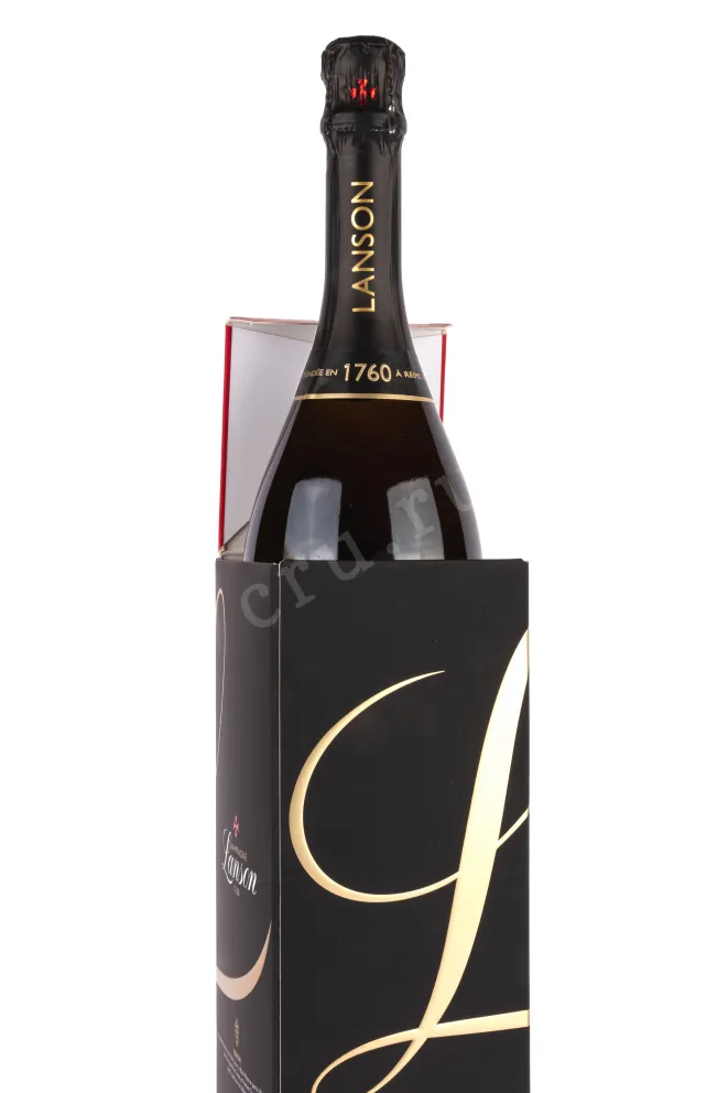 В подарочной коробке Lanson Le Black Reserve Brut gift box 2015 0.75 л
