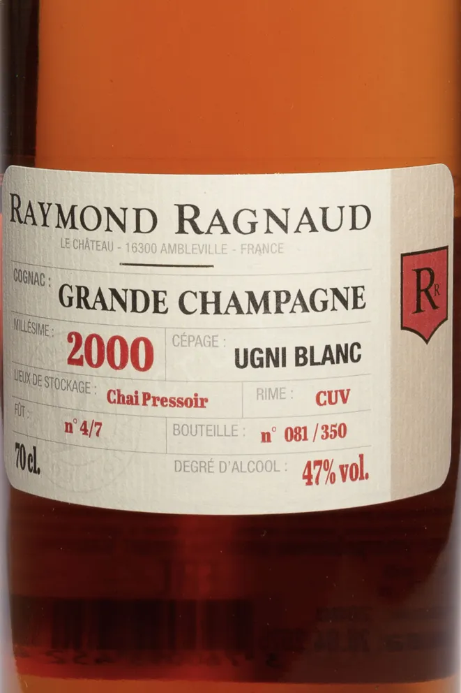 Этикетка Raymond Ragnaud Millesime Grande Champagne in gift box 2000 0.7 л